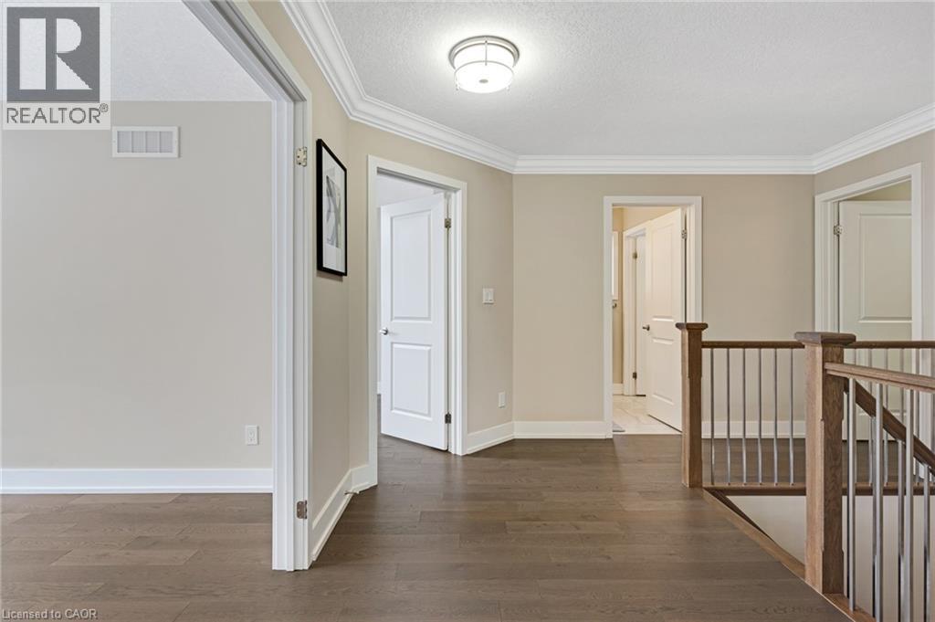 900 PONDCLIFFE Court, Kitchener, Ontario, N2R0M4 — Photo 22