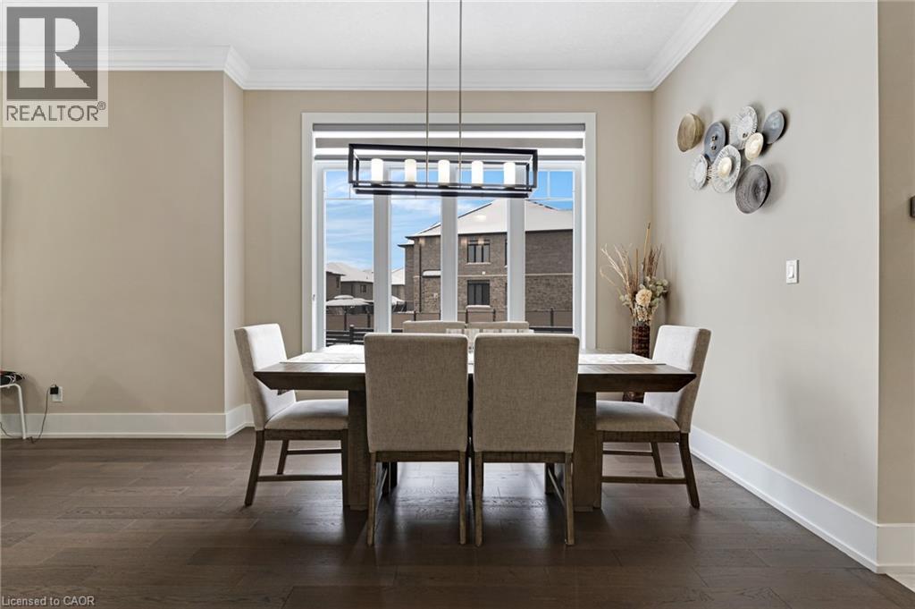 900 PONDCLIFFE Court, Kitchener, Ontario, N2R0M4 — Photo 6