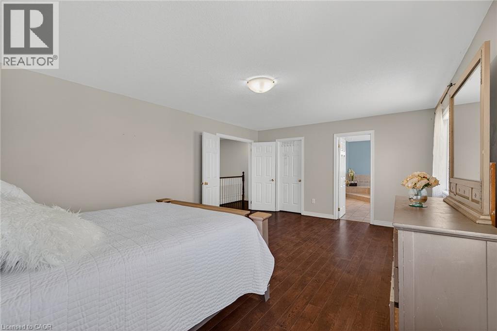 14 HEARTHBRIDGE Street, Kitchener, Ontario, N2R1L5 — Photo 24