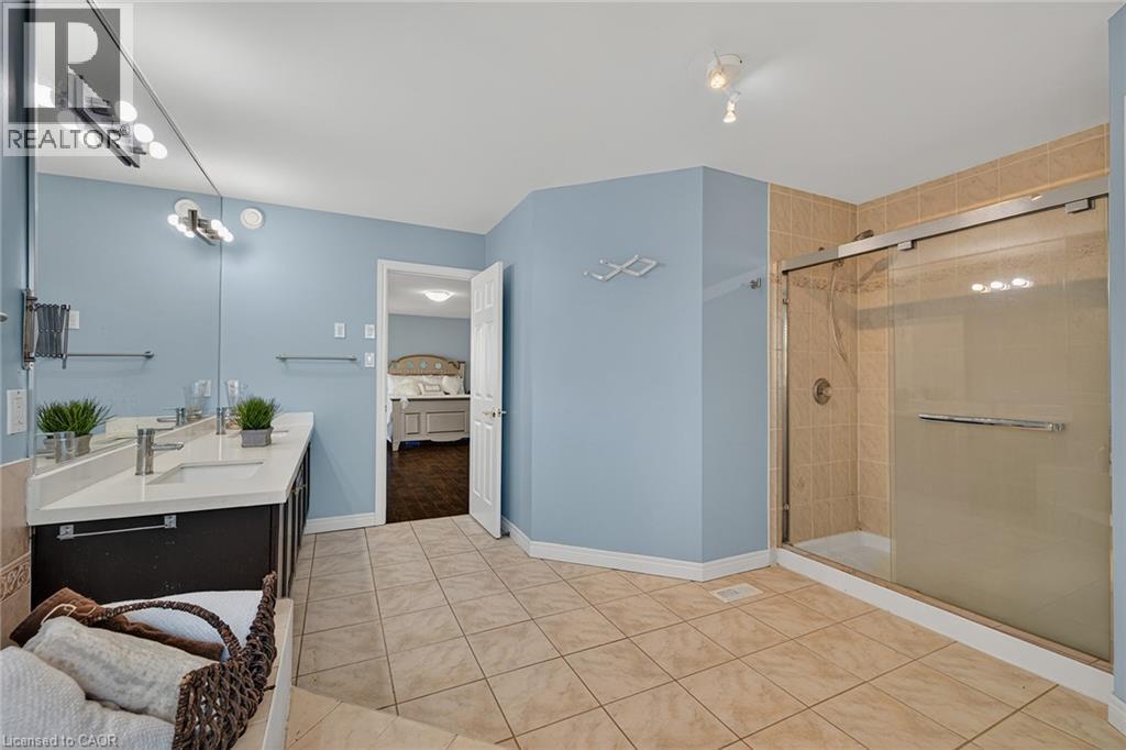 14 HEARTHBRIDGE Street, Kitchener, Ontario, N2R1L5 — Photo 26