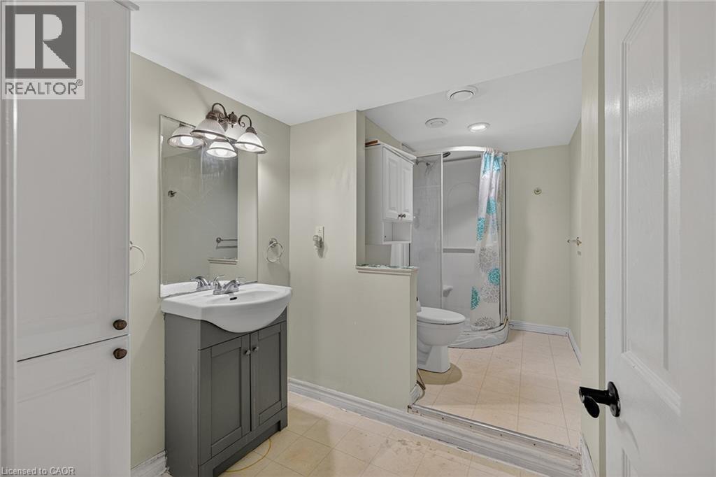 14 HEARTHBRIDGE Street, Kitchener, Ontario, N2R1L5 — Photo 43