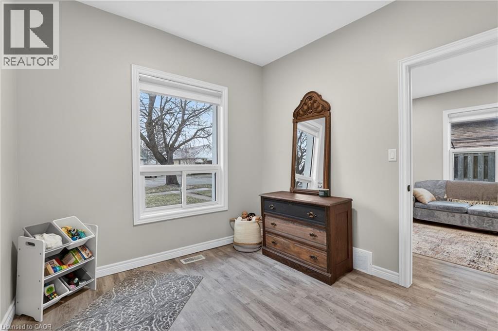 332 QUEEN Street N, Simcoe, Ontario, N3Y3Z1 — Photo 9