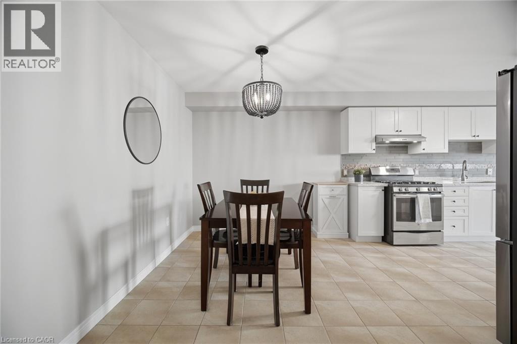 92 CELESTIAL Crescent, Stoney Creek, Ontario, L0R1P0 — Photo 19