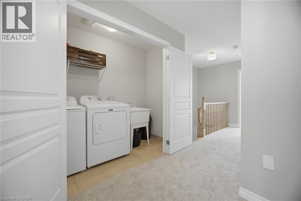 92 CELESTIAL Crescent, Stoney Creek, Ontario, L0R1P0 — Photo 39