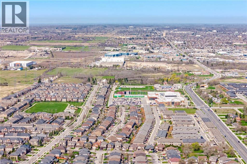 92 CELESTIAL Crescent, Stoney Creek, Ontario, L0R1P0 — Photo 47