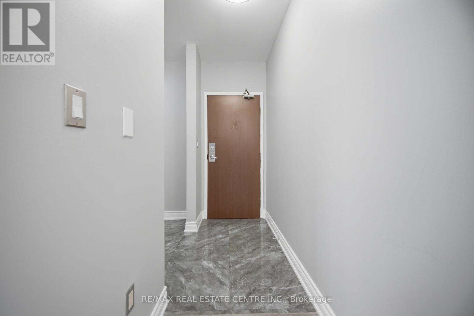 3306 - 35 MARINER TERRACE, Toronto (Waterfront Communities), Ontario, M5V3V9 — Photo 5