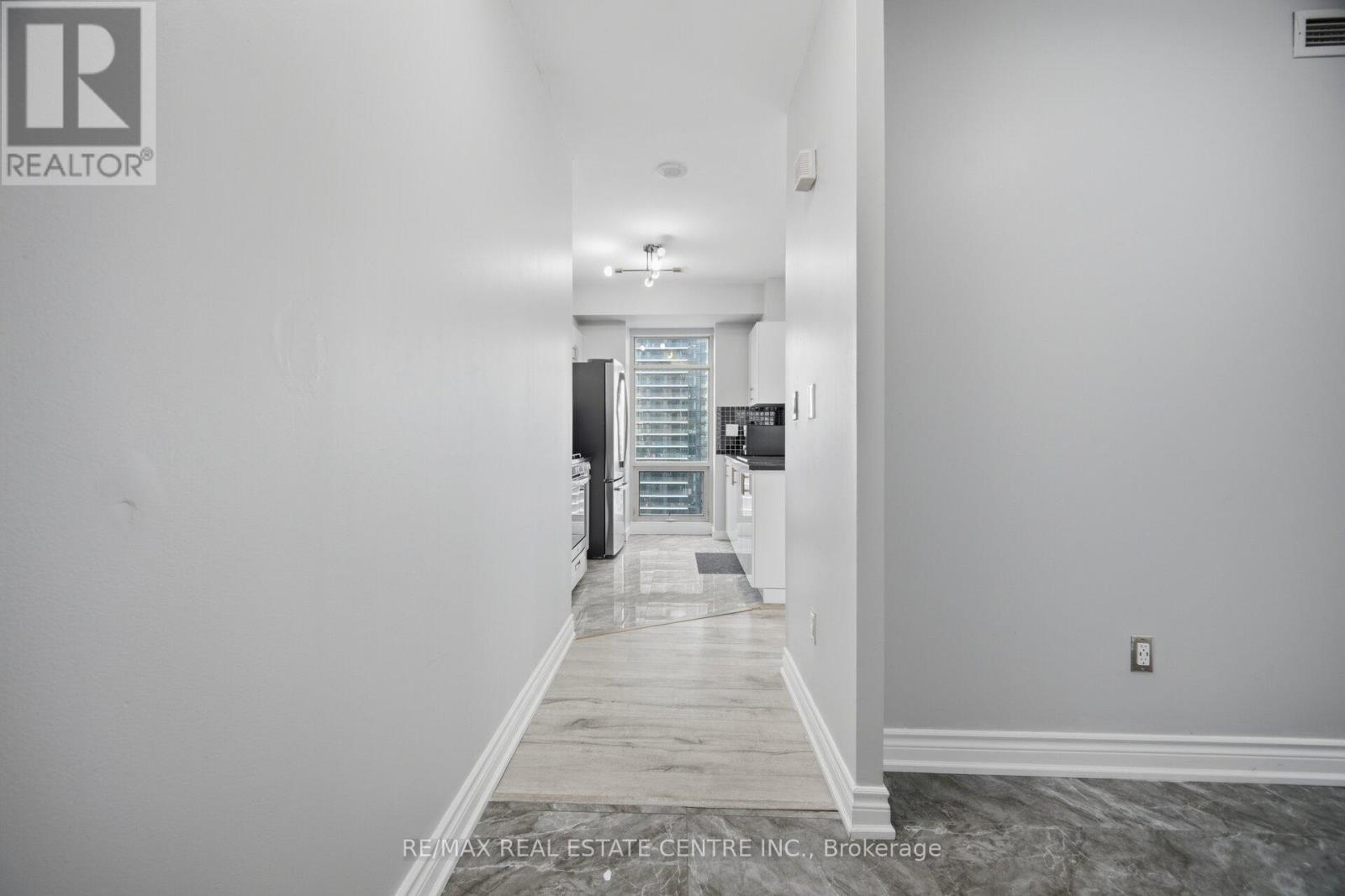 3306 - 35 MARINER TERRACE, Toronto (Waterfront Communities), Ontario, M5V3V9 — Photo 6