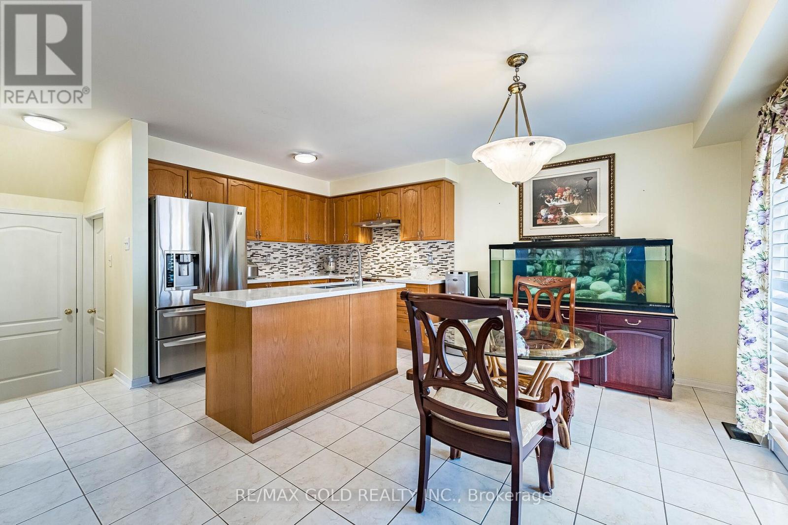 46 MCCRIMMON DRIVE, Brampton (Fletcher's Meadow), Ontario, L7A2Z5 — Photo 11