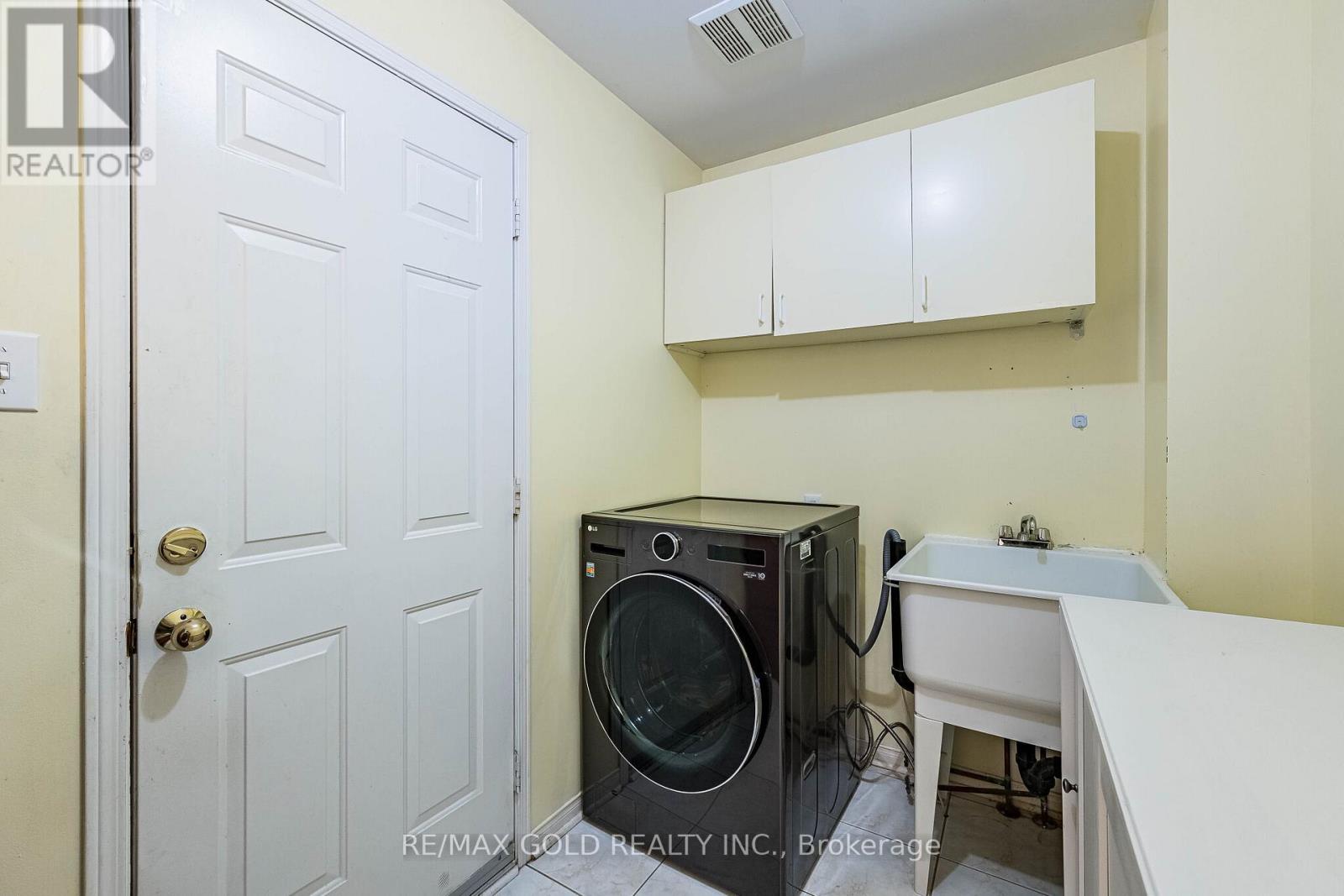 46 MCCRIMMON DRIVE, Brampton (Fletcher's Meadow), Ontario, L7A2Z5 — Photo 18