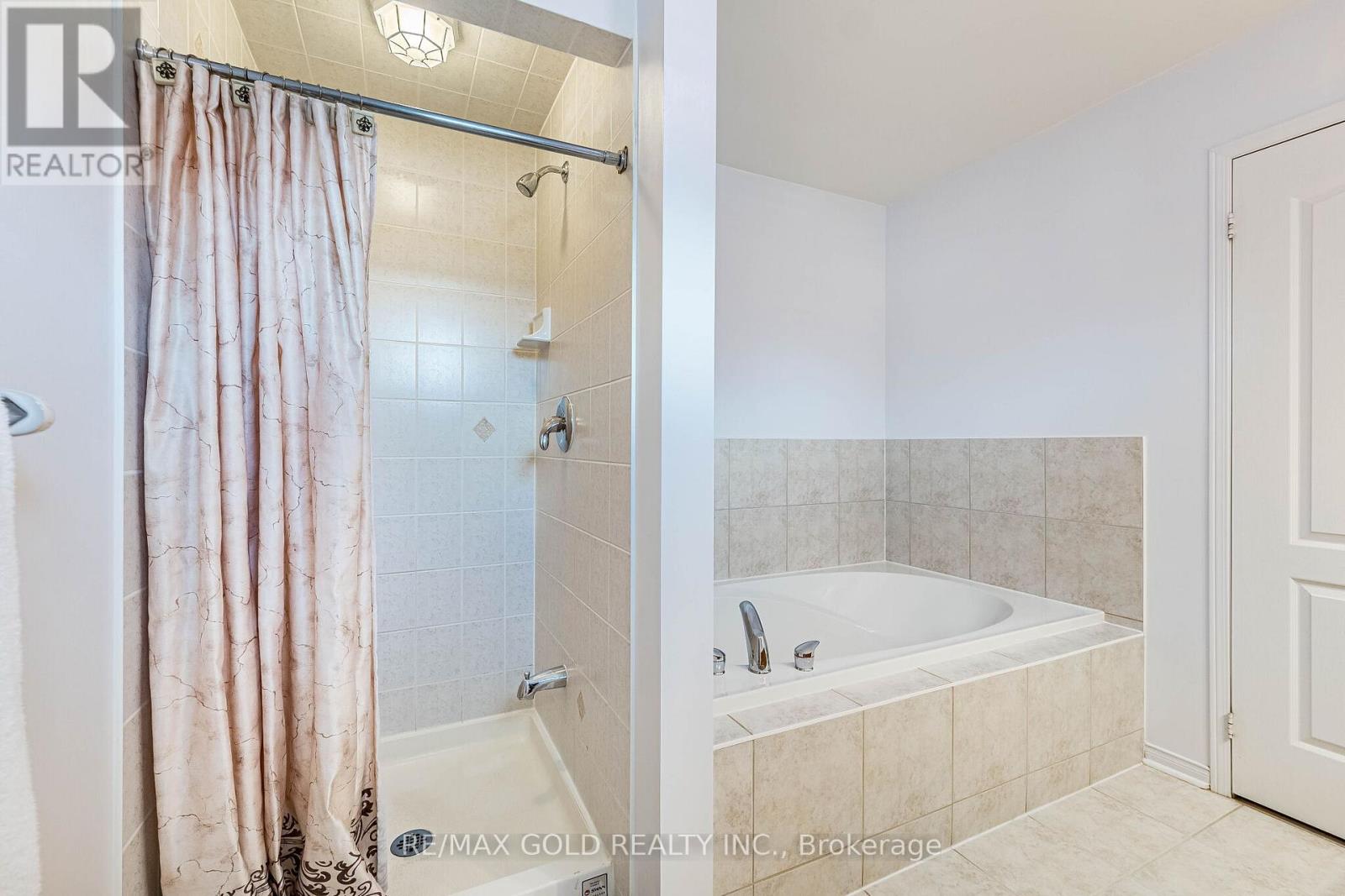 46 MCCRIMMON DRIVE, Brampton (Fletcher's Meadow), Ontario, L7A2Z5 — Photo 23
