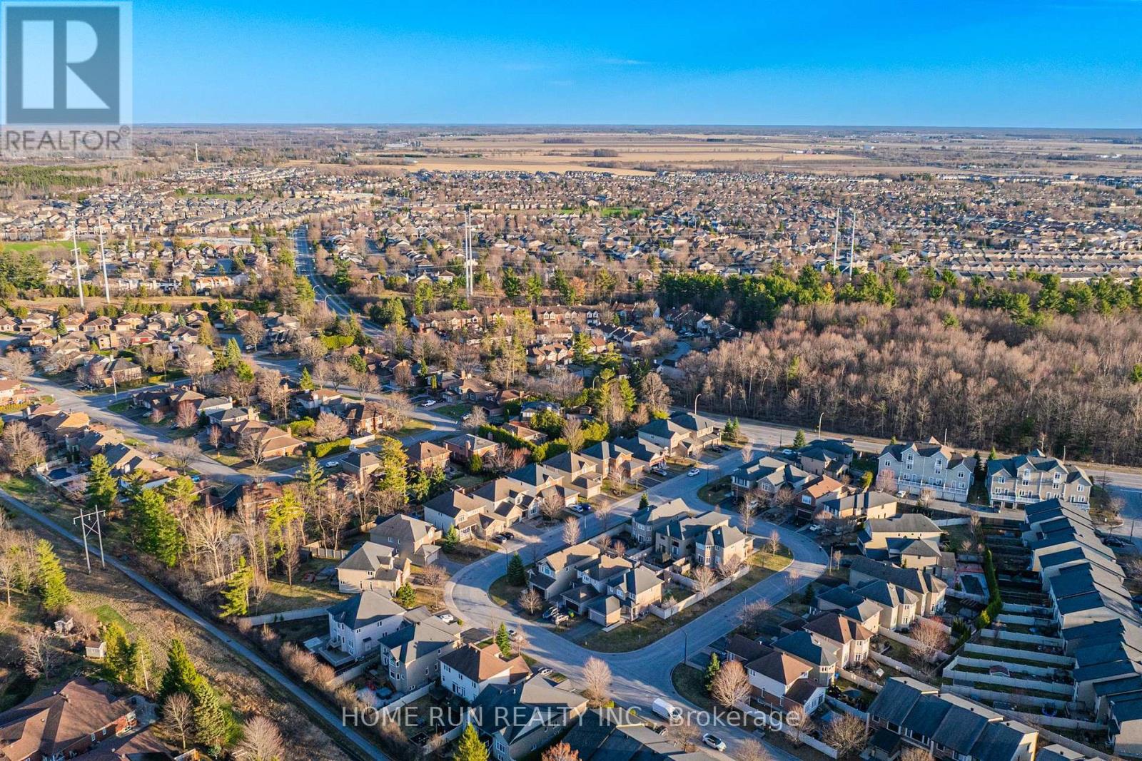 131 KINGHAVEN CRESCENT, Ottawa, Ontario, K2M0C3 — Photo 2