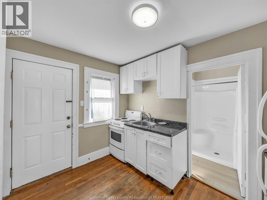 1077 Moy AVENUE, Windsor, Ontario, N9A2P2 — Photo 11