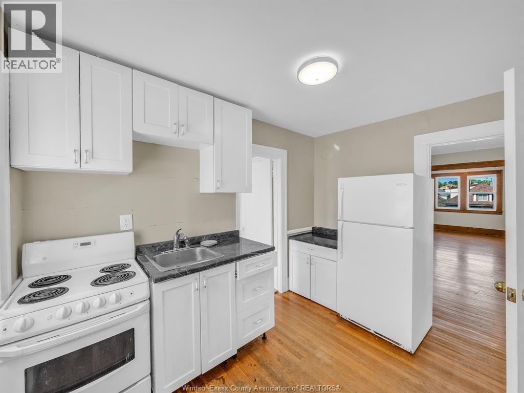 1077 Moy AVENUE, Windsor, Ontario, N9A2P2 — Photo 12