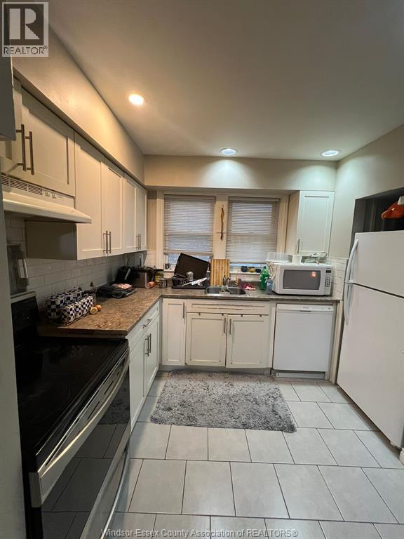 1077 Moy AVENUE, Windsor, Ontario, N9A2P2 — Photo 18