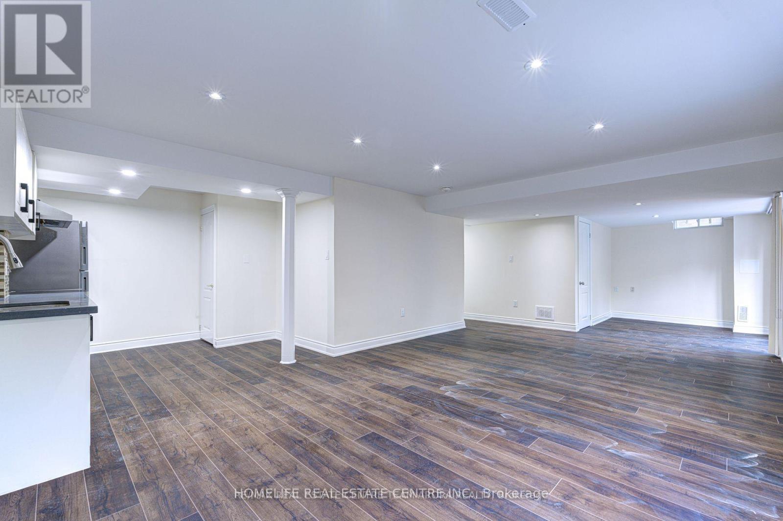 42 ARROWPOINT DRIVE, Brampton (Credit Valley), Ontario, L6Y0Y8 — Photo 3