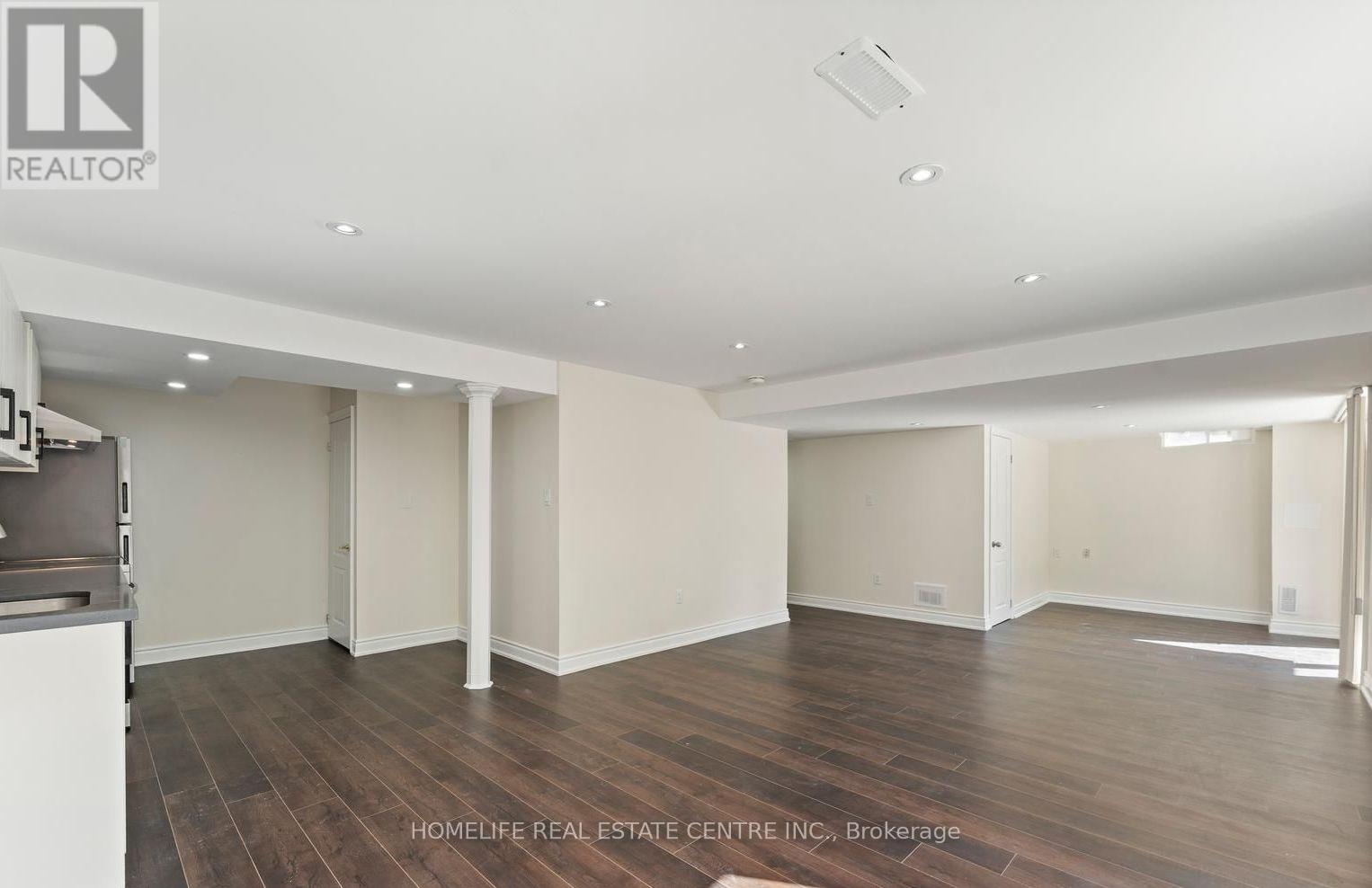 42 ARROWPOINT DRIVE, Brampton (Credit Valley), Ontario, L6Y0Y8 — Photo 4