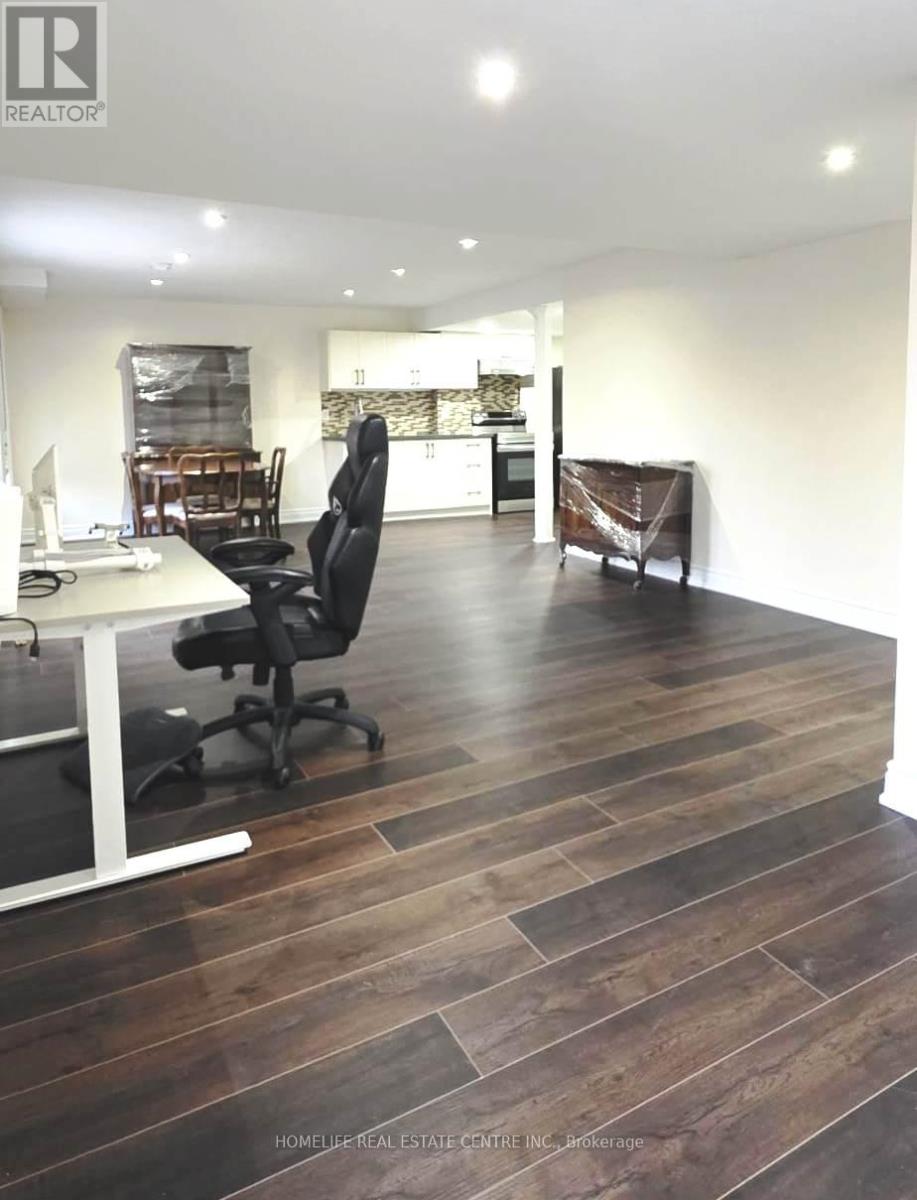 42 ARROWPOINT DRIVE, Brampton (Credit Valley), Ontario, L6Y0Y8 — Photo 5