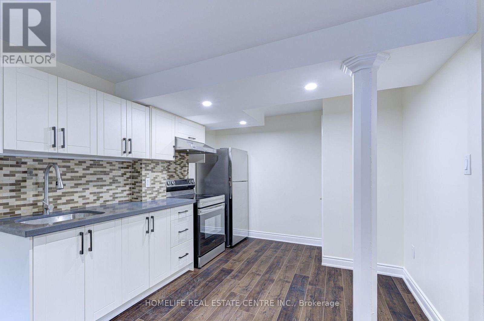 42 ARROWPOINT DRIVE, Brampton (Credit Valley), Ontario, L6Y0Y8 — Photo 9