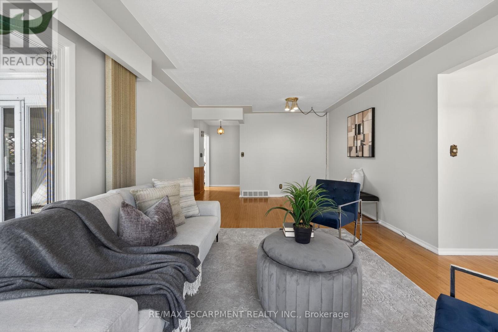 42 HOLBROOK ROAD, Hamilton (Westcliffe), Ontario, L9C2H2 — Photo 9