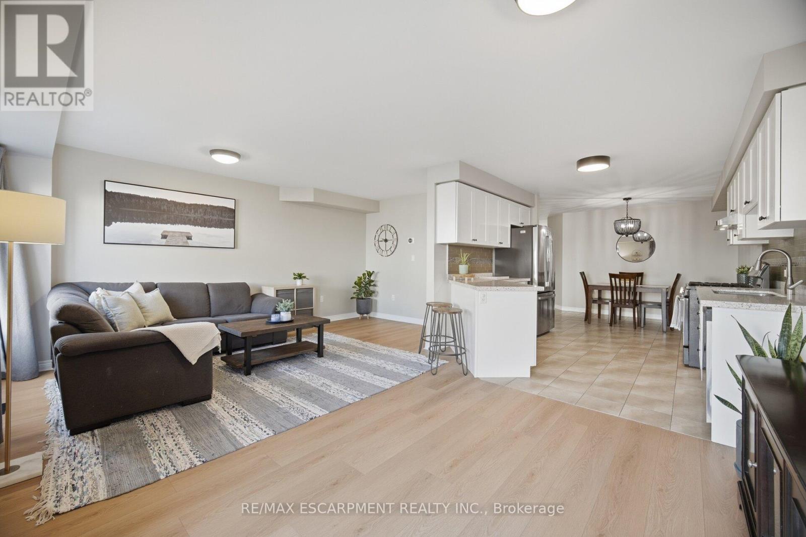 92 CELESTIAL CRESCENT, Hamilton, Ontario, L0R1P0 — Photo 12