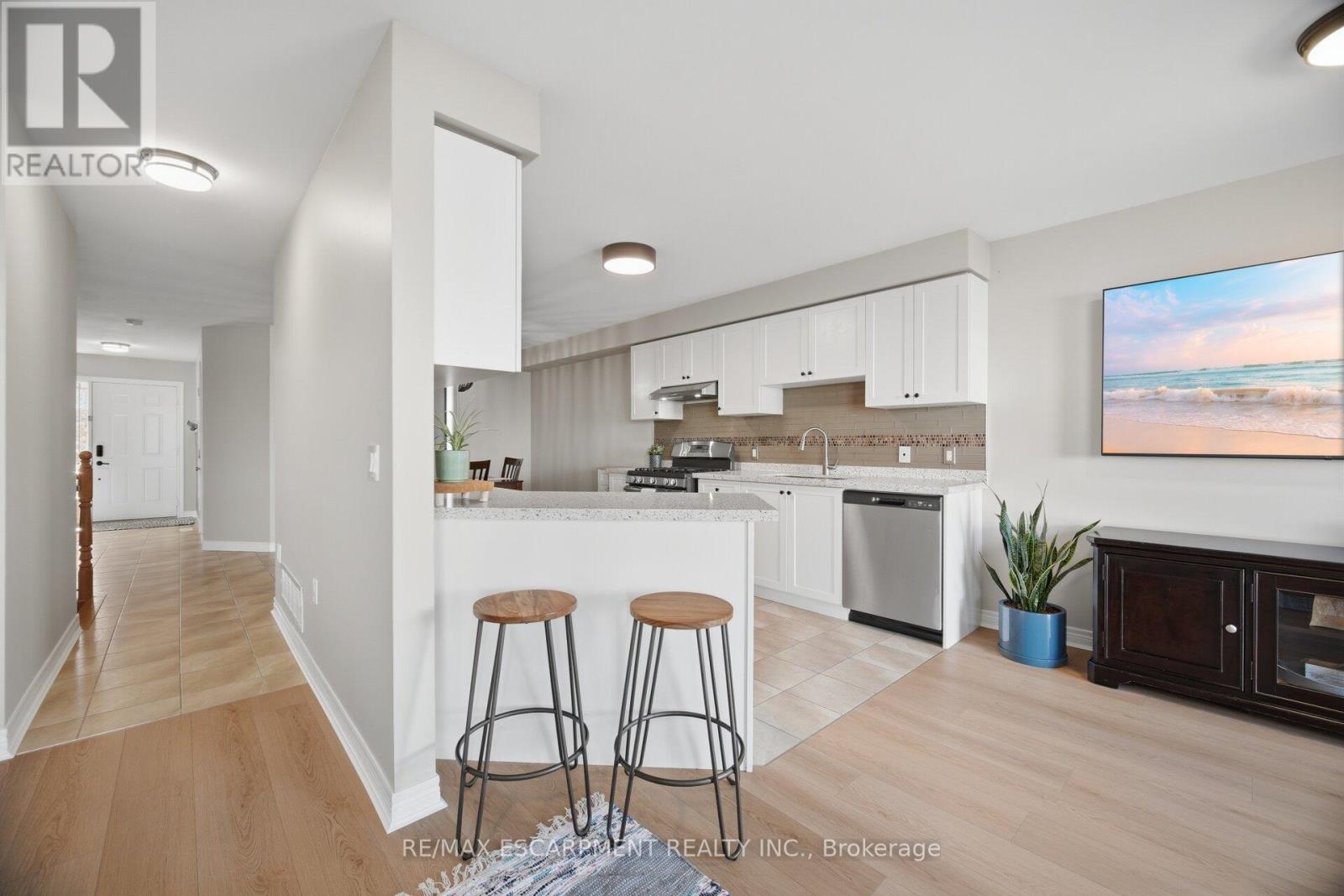 92 CELESTIAL CRESCENT, Hamilton, Ontario, L0R1P0 — Photo 15