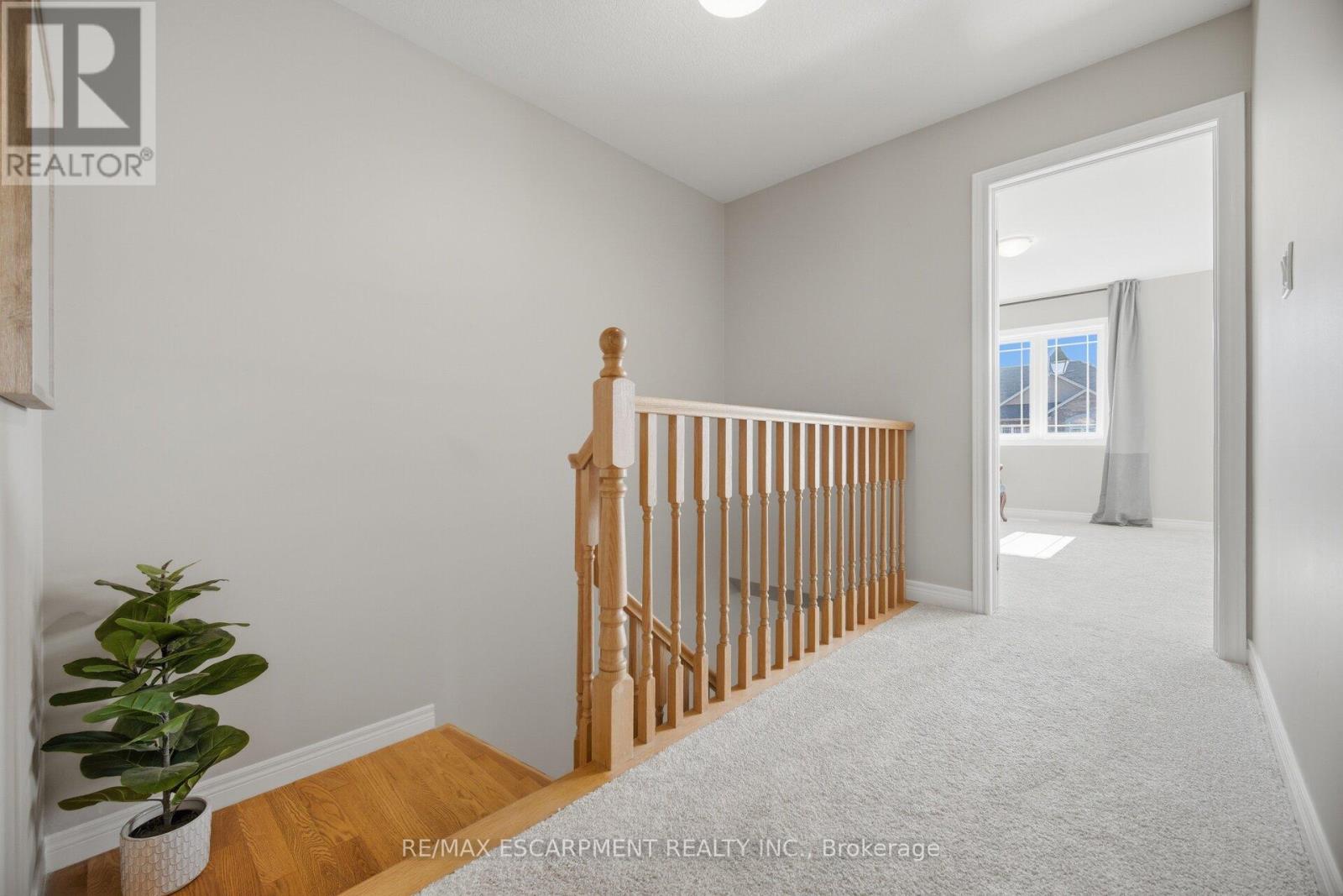 92 CELESTIAL CRESCENT, Hamilton, Ontario, L0R1P0 — Photo 23