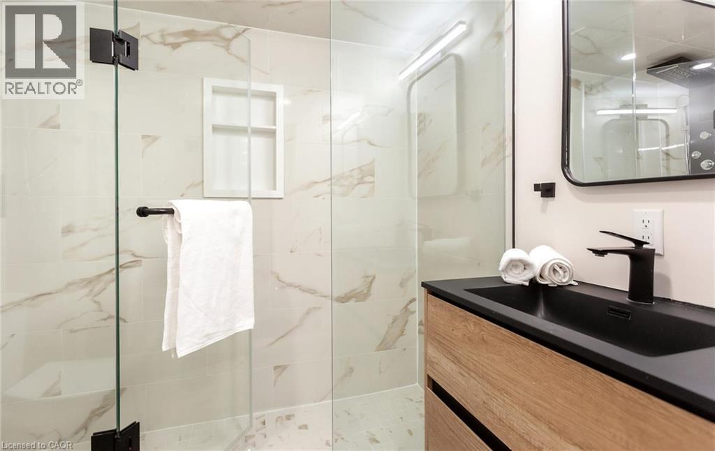 313 BESSBOROUGH Drive, Milton, Ontario, L9T8P5 — Photo 29