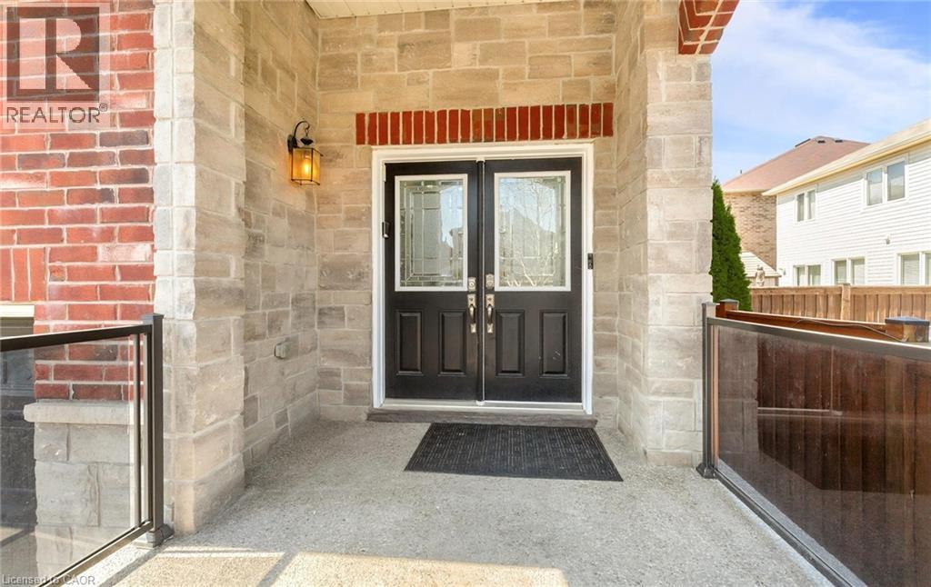313 BESSBOROUGH Drive, Milton, Ontario, L9T8P5 — Photo 4