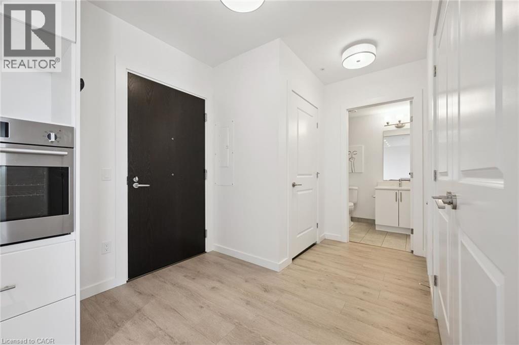 181 KING Street S Unit# 1607, Waterloo, Ontario, N2J0E7 — Photo 10