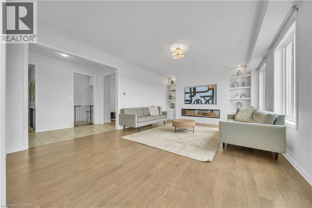 237 KINSMAN Drive, Binbrook, Ontario, L0R1C0 — Photo 11