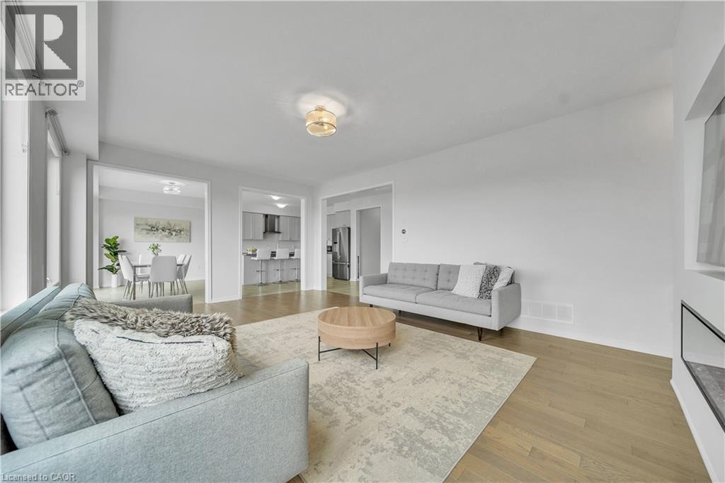 237 KINSMAN Drive, Binbrook, Ontario, L0R1C0 — Photo 13