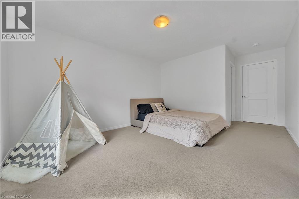 237 KINSMAN Drive, Binbrook, Ontario, L0R1C0 — Photo 33