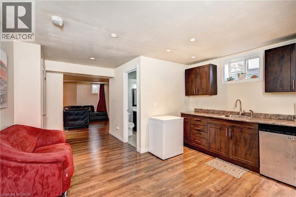 48 OSGOODE Street, Cambridge, Ontario, N3C0E8 — Photo 29