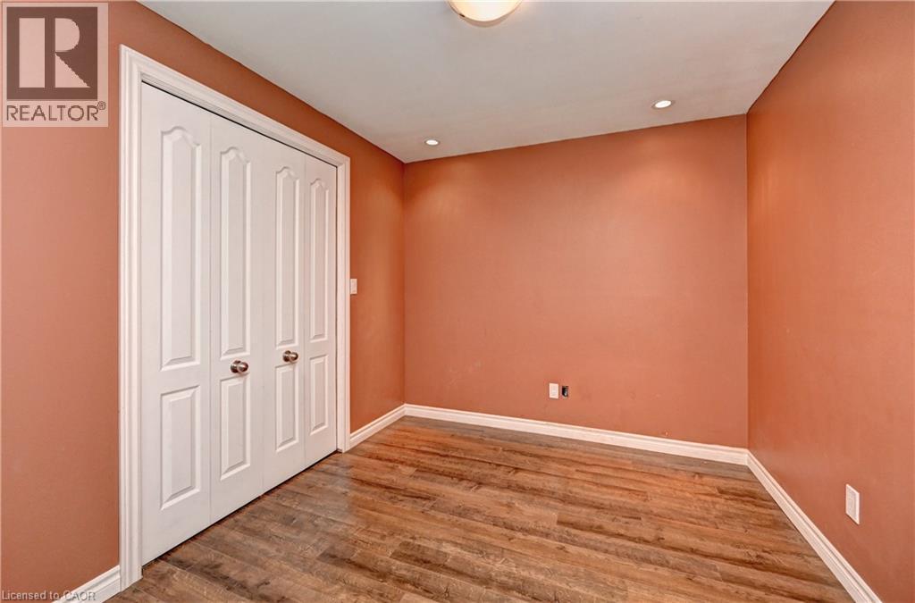 48 OSGOODE Street, Cambridge, Ontario, N3C0E8 — Photo 32
