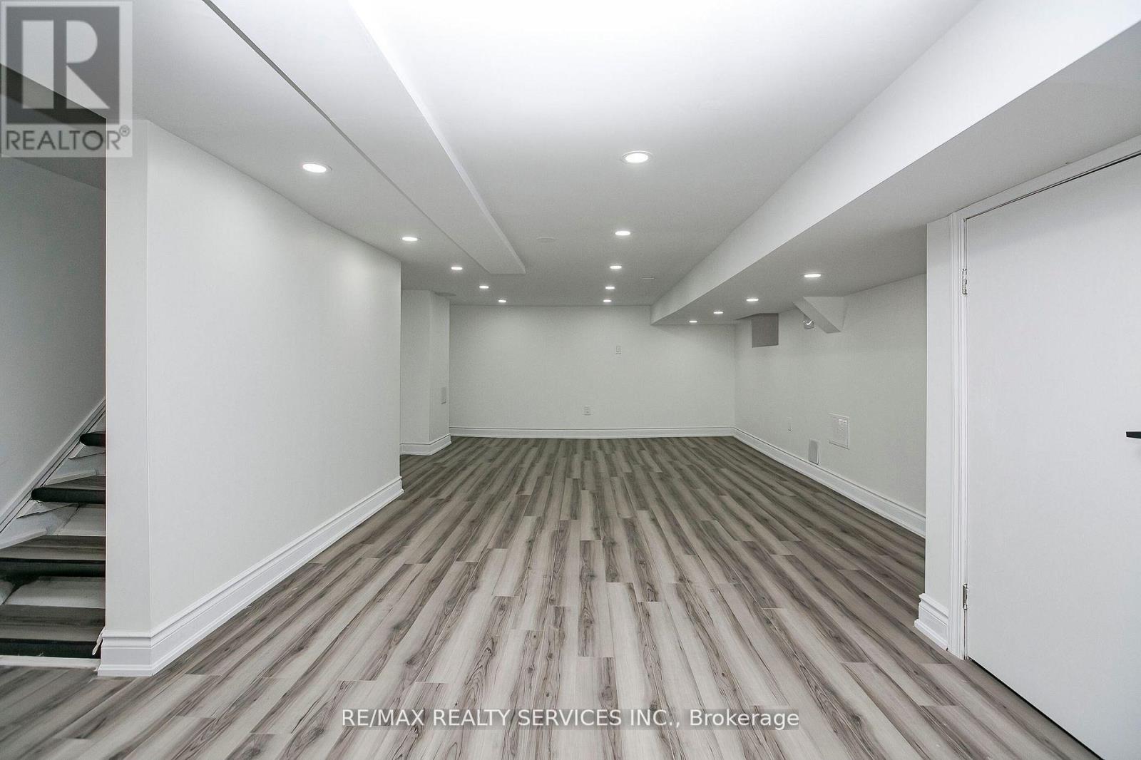 20 SOMERSET AVENUE E, Hamilton (Gibson), Ontario, L8L2L5 — Photo 33