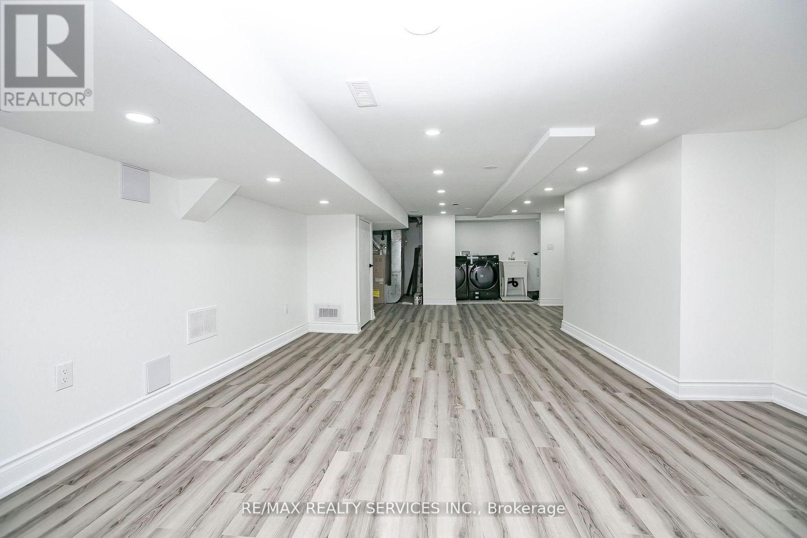 20 SOMERSET AVENUE E, Hamilton (Gibson), Ontario, L8L2L5 — Photo 35