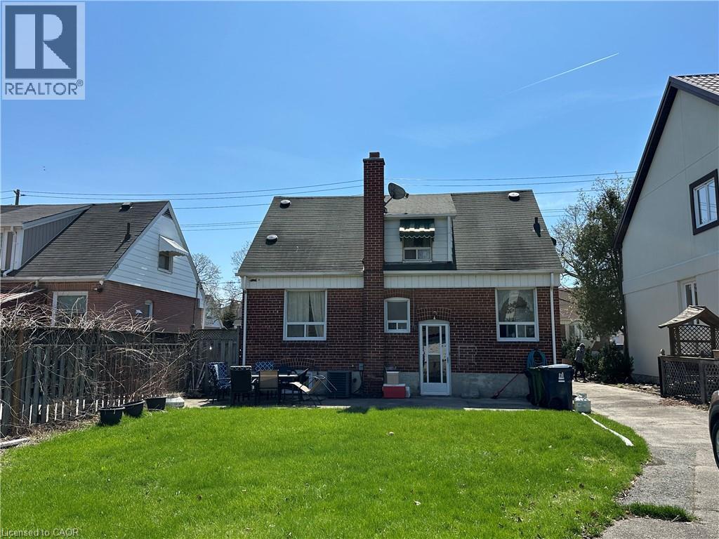414 VALERMO Drive, Etobicoke, Ontario, M8W2L7 — Photo 6