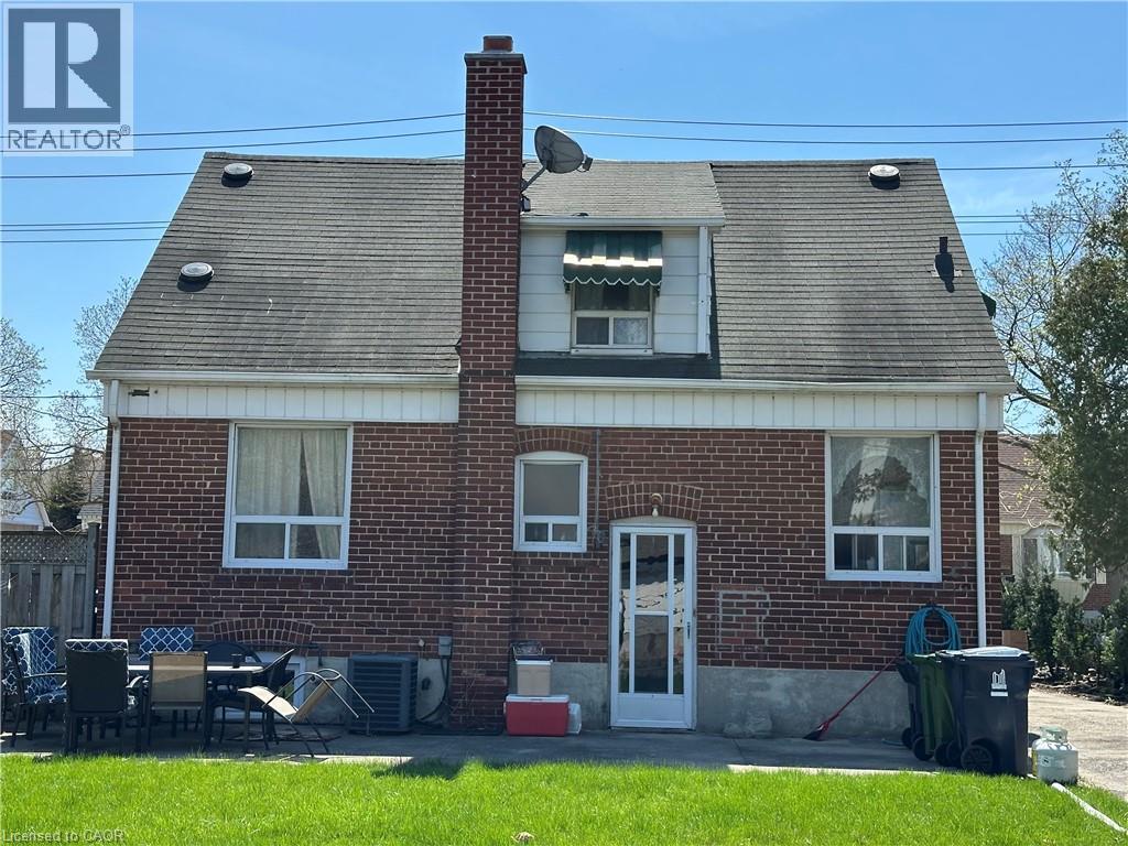 414 VALERMO Drive, Etobicoke, Ontario, M8W2L7 — Photo 8