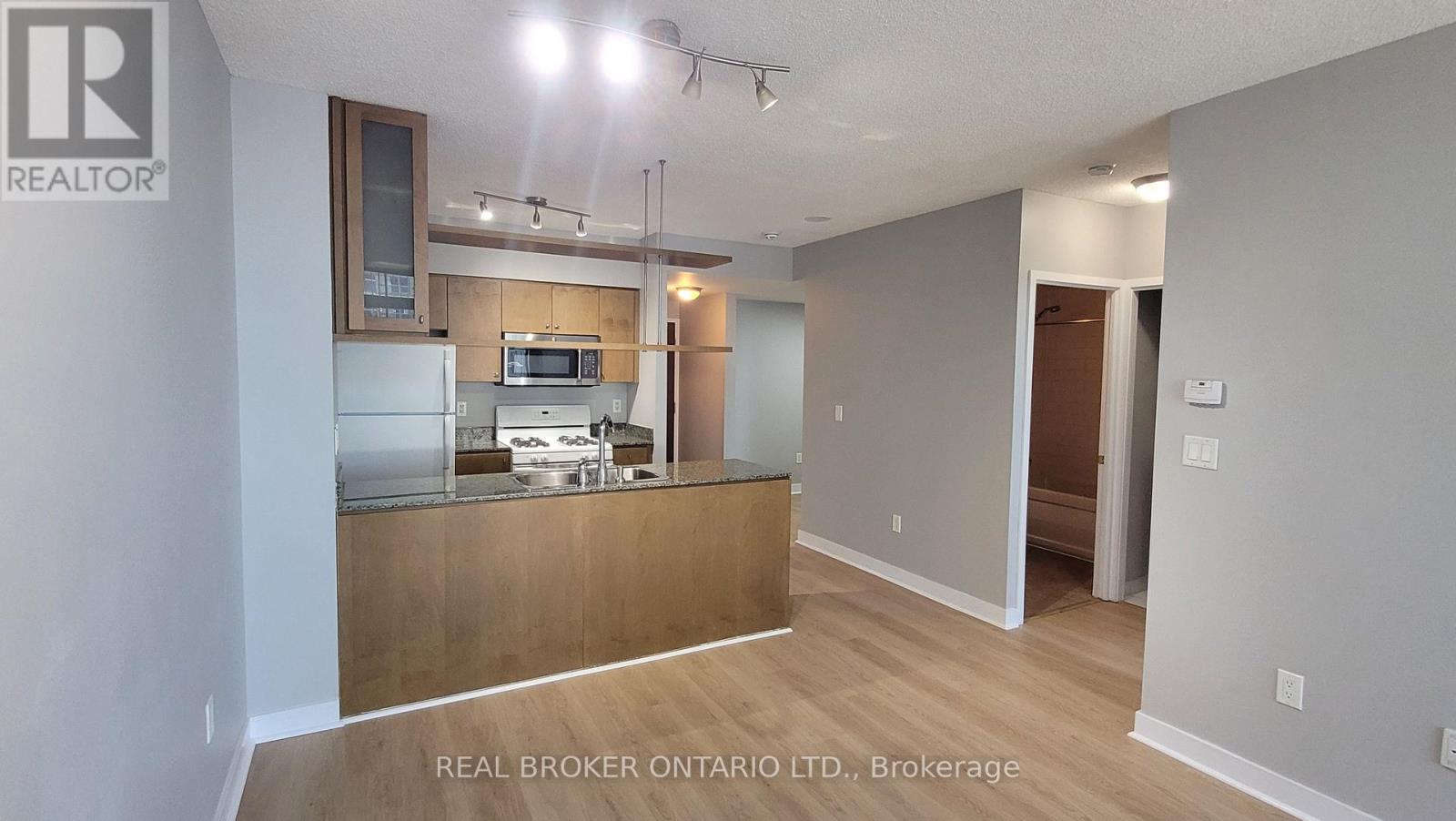 3101 - 35 MARINER TERRACE, Toronto (Waterfront Communities), Ontario, M5V3V9 — Photo 4