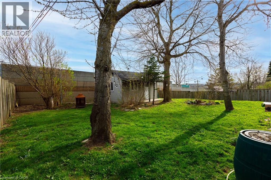 281 DIXON Street Unit# 1, Kitchener, Ontario, N2G3G1 — Photo 24