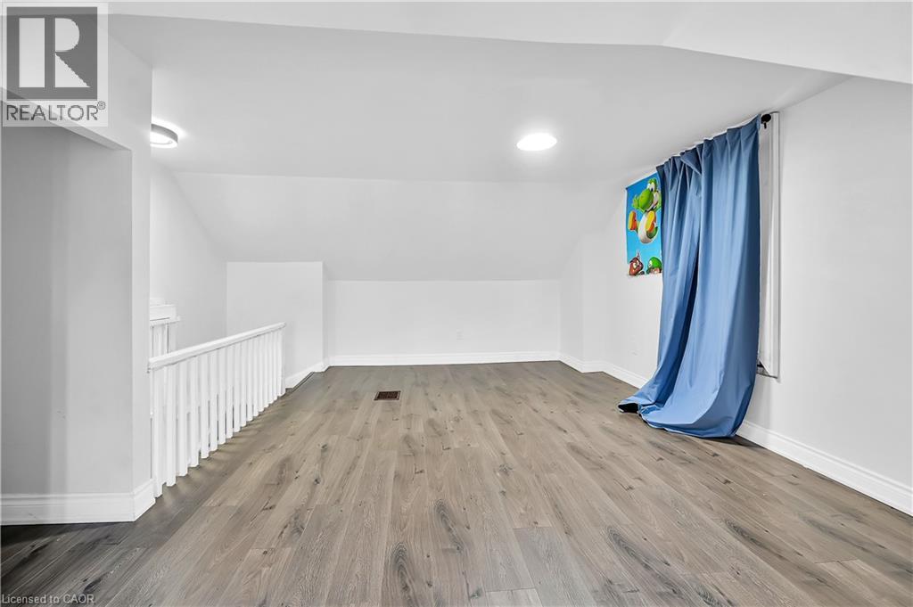 334 CANNON Street E, Hamilton, Ontario, L8L2B9 — Photo 32