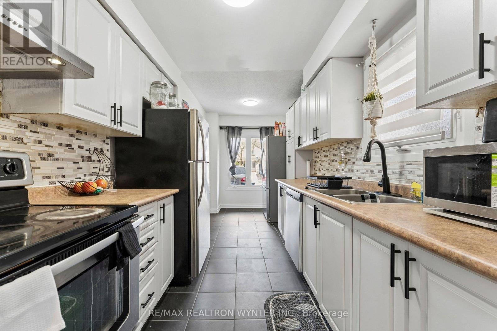 386 HANSEN ROAD, Brampton (Madoc), Ontario, L6V3P7 — Photo 12