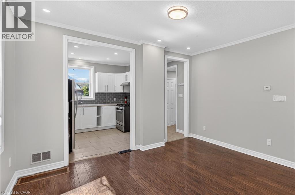 207 ROSSLYN Avenue N, Hamilton, Ontario, L8L7P8 — Photo 8