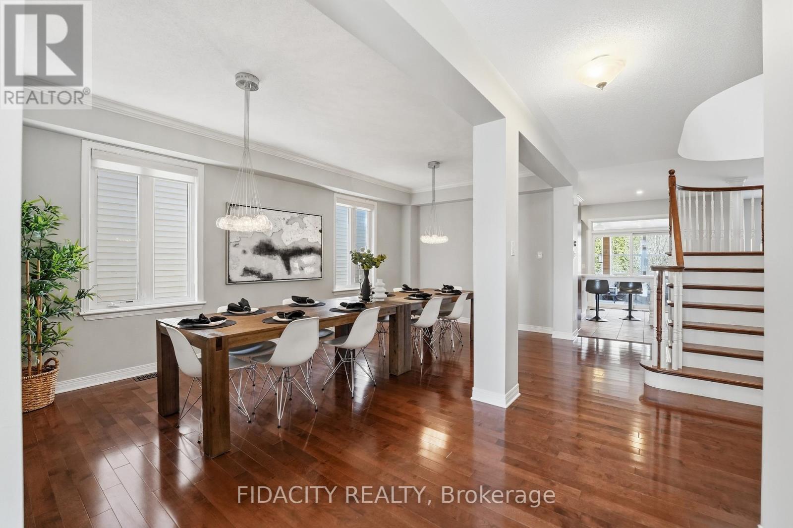 172 COYOTE CRESCENT, Ottawa, Ontario, K2S2G6 — Photo 5