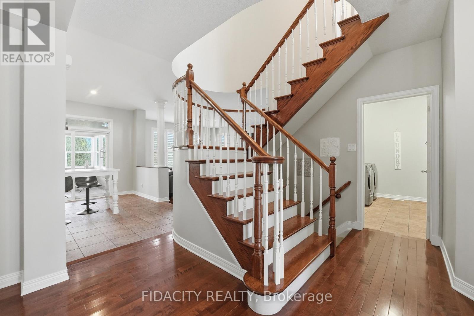 172 COYOTE CRESCENT, Ottawa, Ontario, K2S2G6 — Photo 7