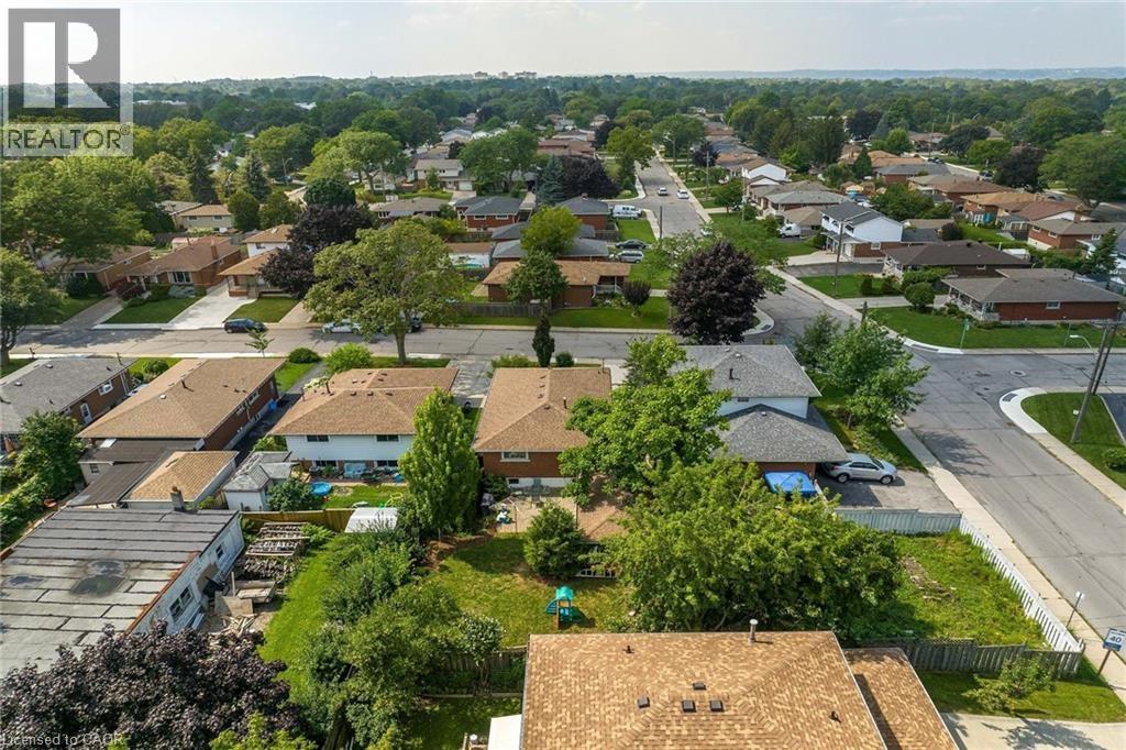 5 BURRWOOD Drive, Hamilton, Ontario, L9C3S9 — Photo 45