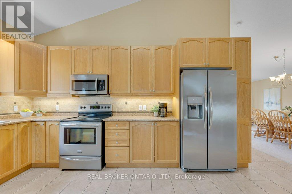 51 SUNDANCE CRESCENT, Hamilton, Ontario, L0R1P0 — Photo 6