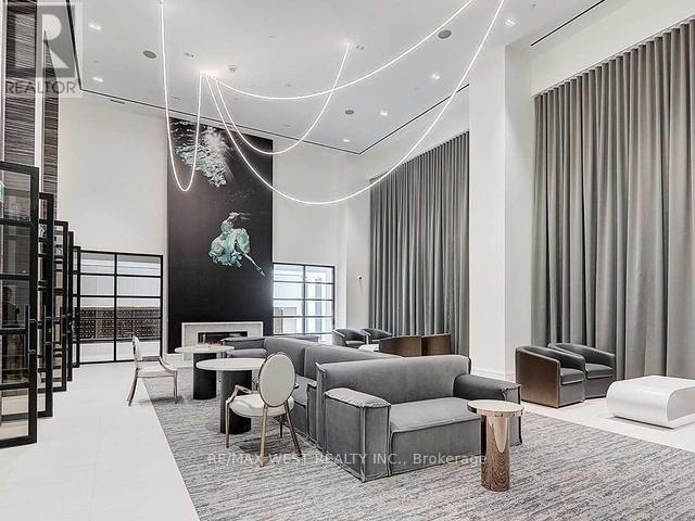 2309 - 39 ROEHAMPTON AVENUE, Toronto (Mount Pleasant West), Ontario, M4P1P9 — Photo 2