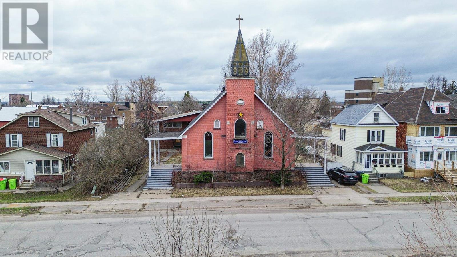 549 Cathcart ST, Sault Ste. Marie, Ontario, P6A1G8 — Photo 3