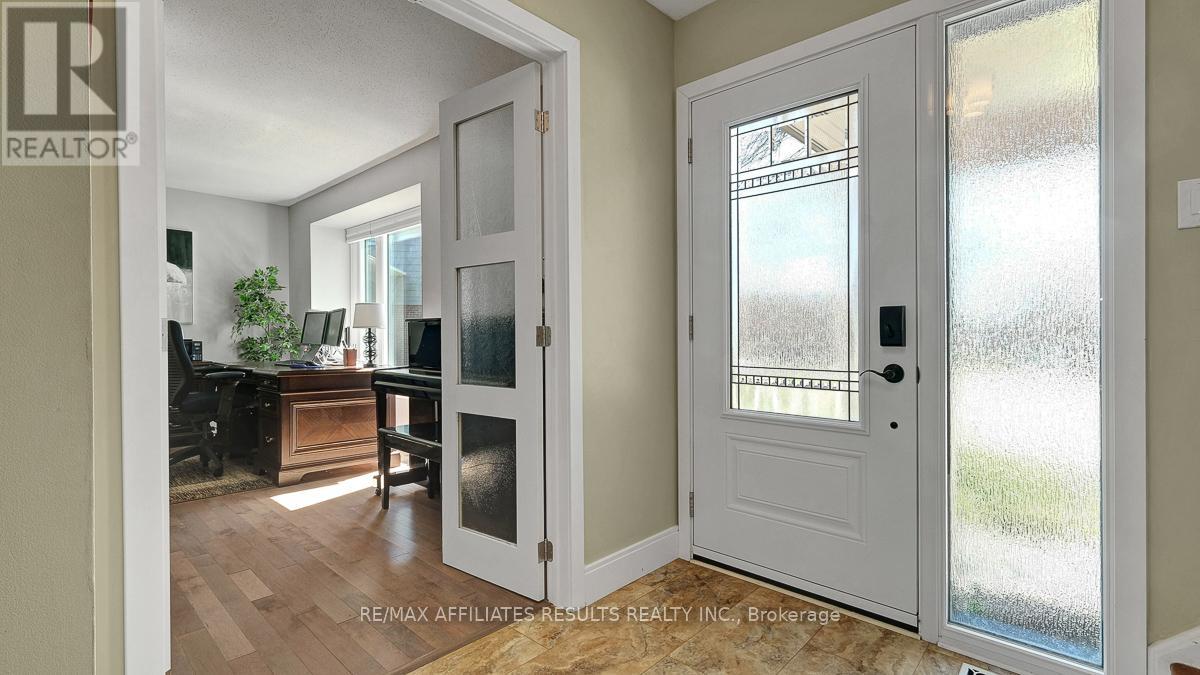 13 REDFOX PLACE, Ottawa, Ontario, K2M1C8 — Photo 6